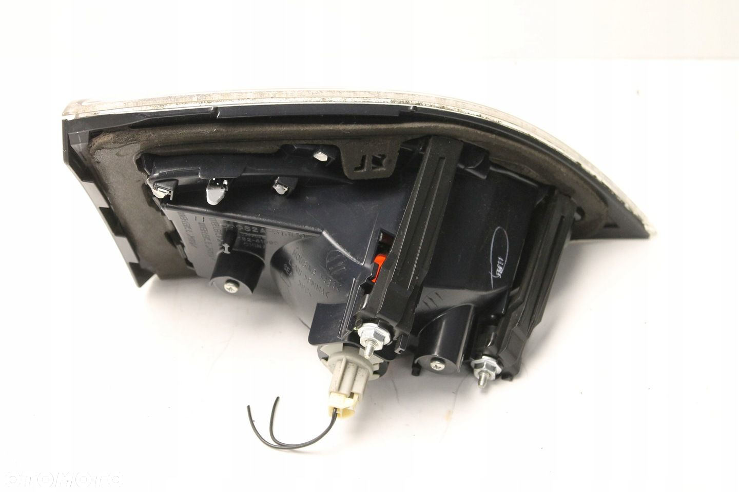 MAZDA 6 GH KOMBI 07R- LAMPA PRAWA TYLNA PRAWY TYŁ W KLAPE SPORT - 2