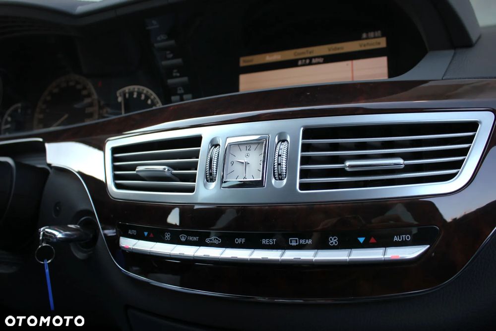 Mercedes-Benz Klasa S 500 7G-TRONIC - 23