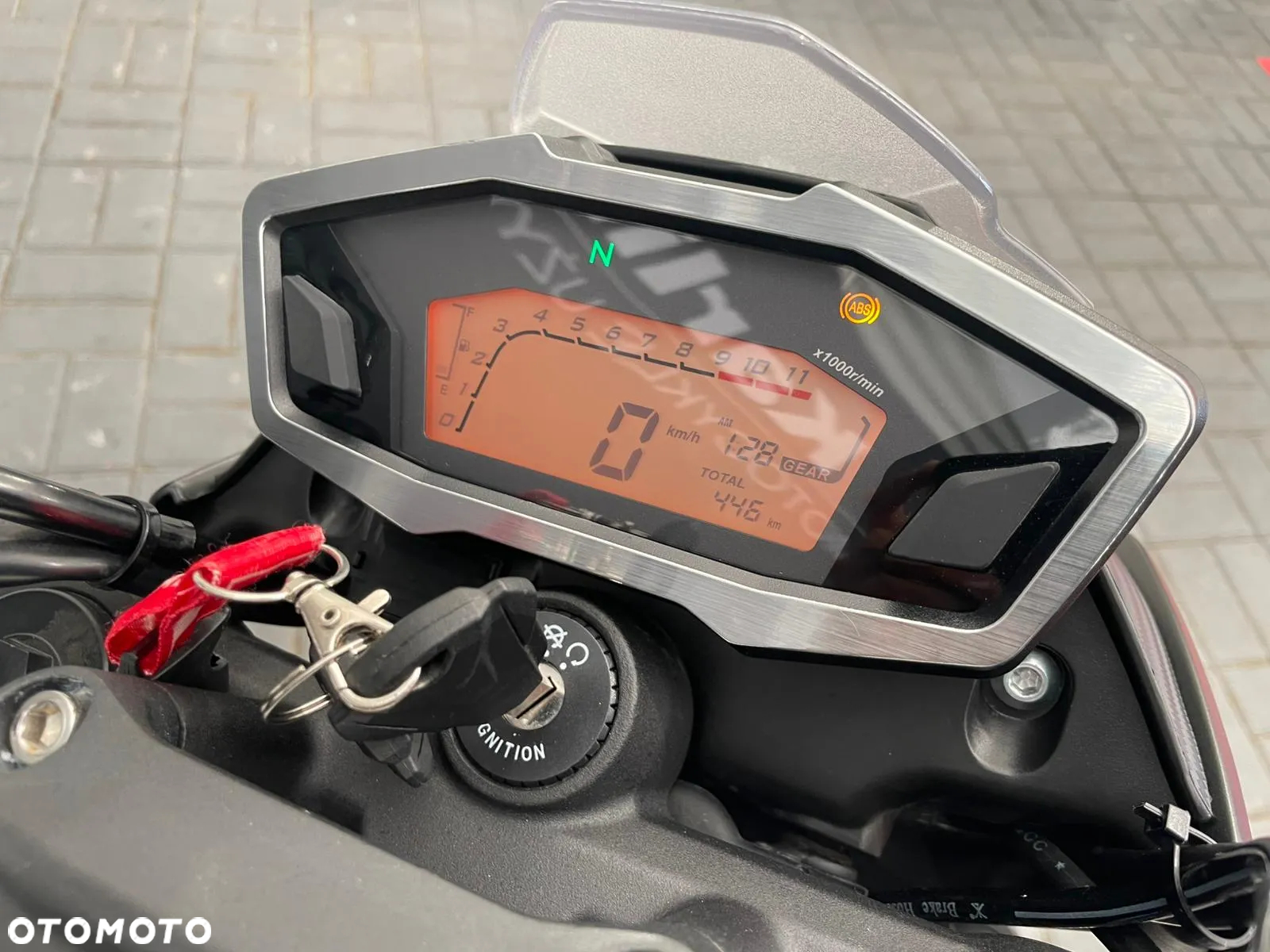 VOGE 300R - 11