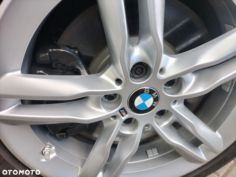 BMW Seria 2 218d Sport Line - 13