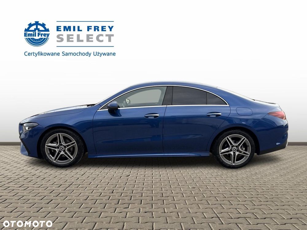 Mercedes-Benz CLA - 2