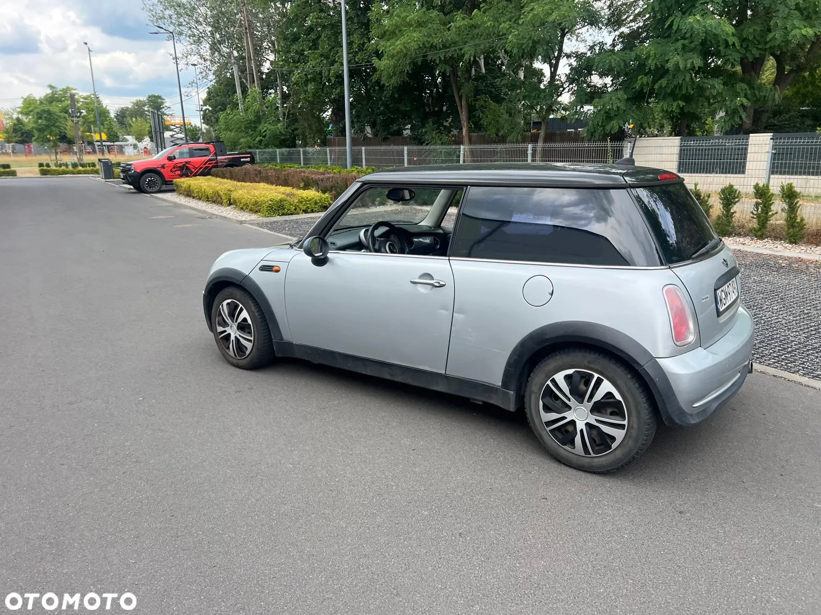 MINI ONE Standard - 14