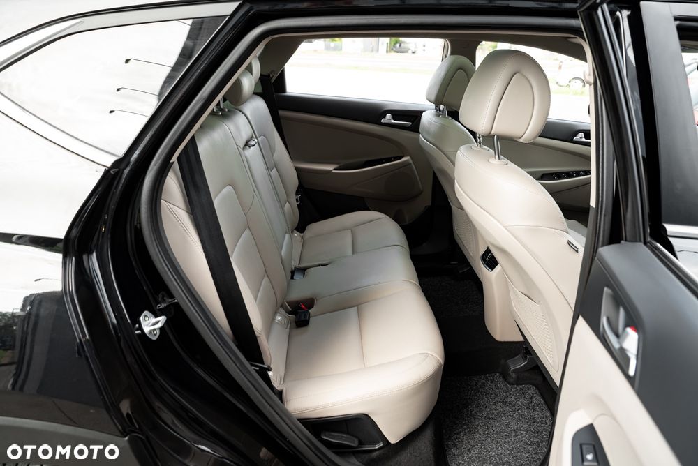 Hyundai Tucson 1.6 GDi 4WD DCT Premium - 24