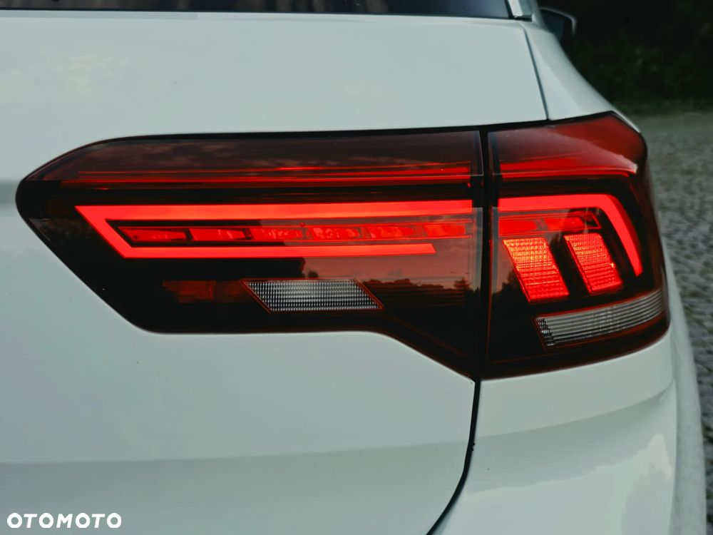 Volkswagen T-Roc 1.5 TSI ACT OPF DSG IQ.DRIVE - 13