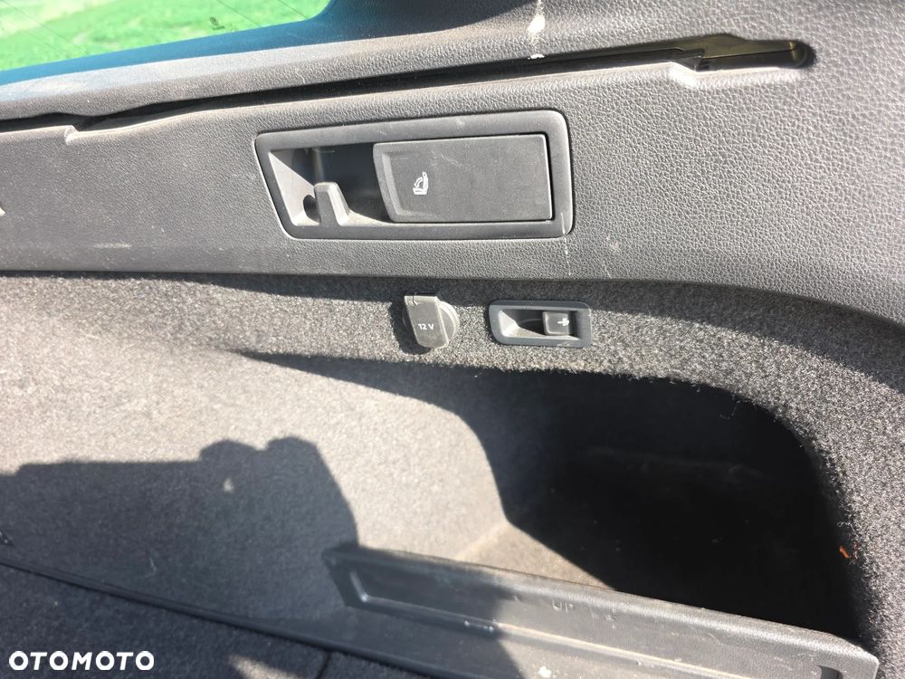 Volkswagen Passat Variant - 9