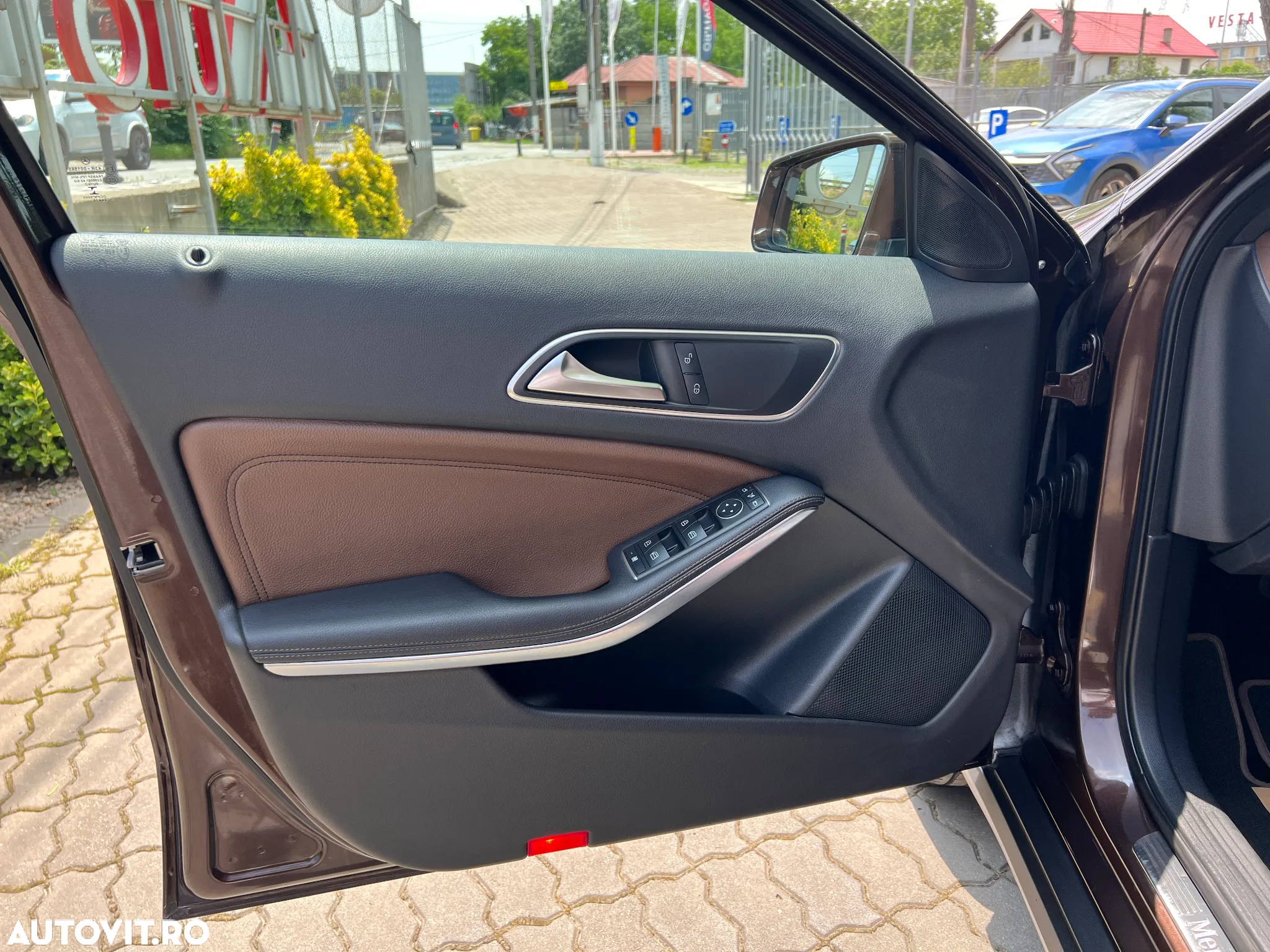 Mercedes-Benz GLA 200 (CDI) d 4Matic 7G-DCT Urban - 33