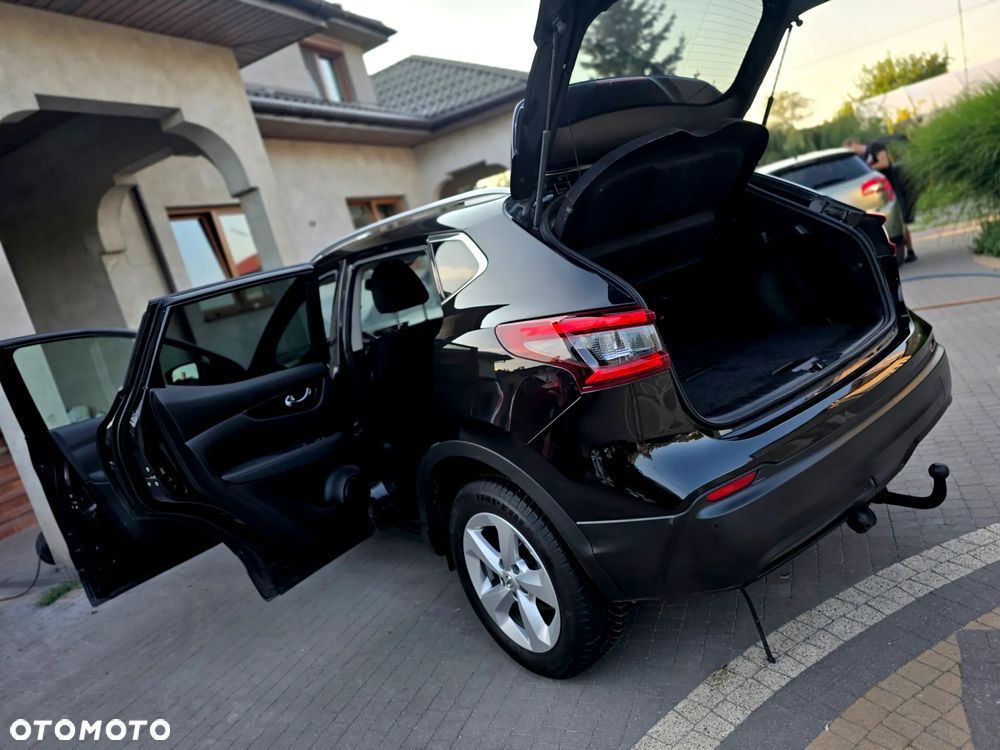 Nissan Qashqai - 11