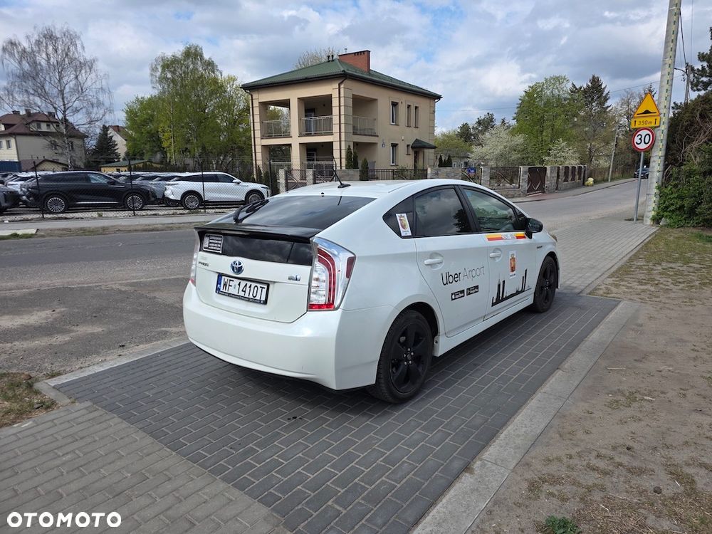 Toyota Prius 1.8 Hybrid Premium - 5