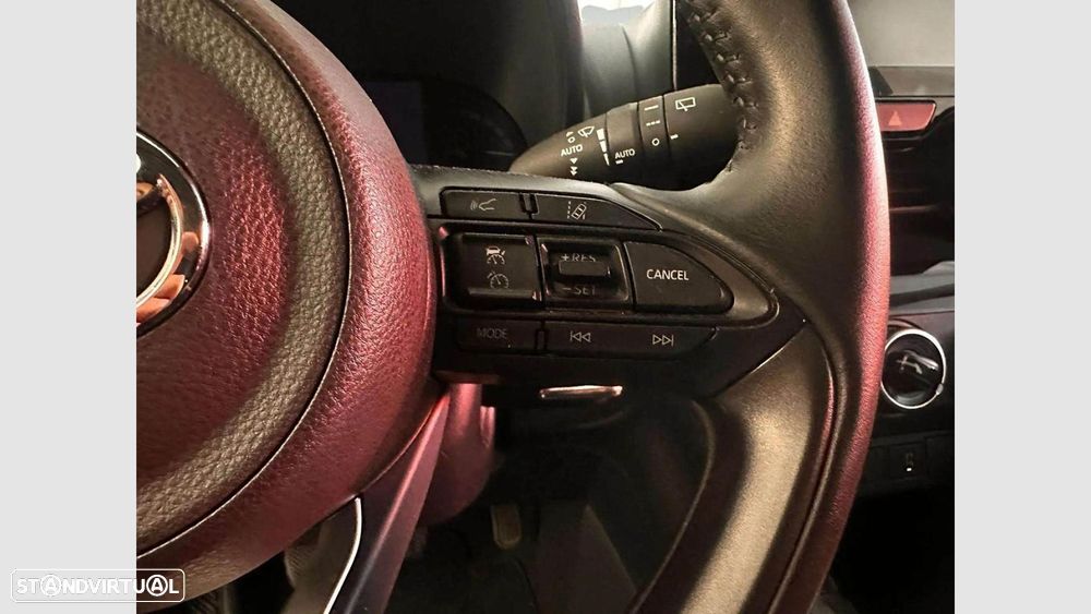 Toyota Yaris Cross 1.5 VVT-i Comfort Plus - 13