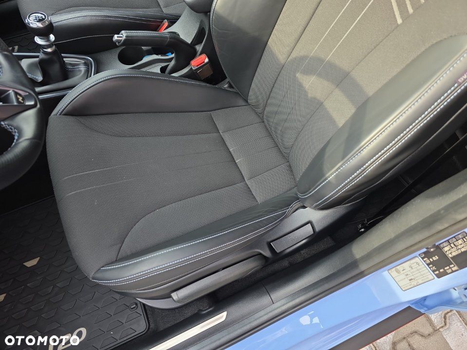 Hyundai i20 - 12