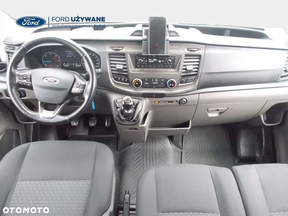 Ford Transit - 11