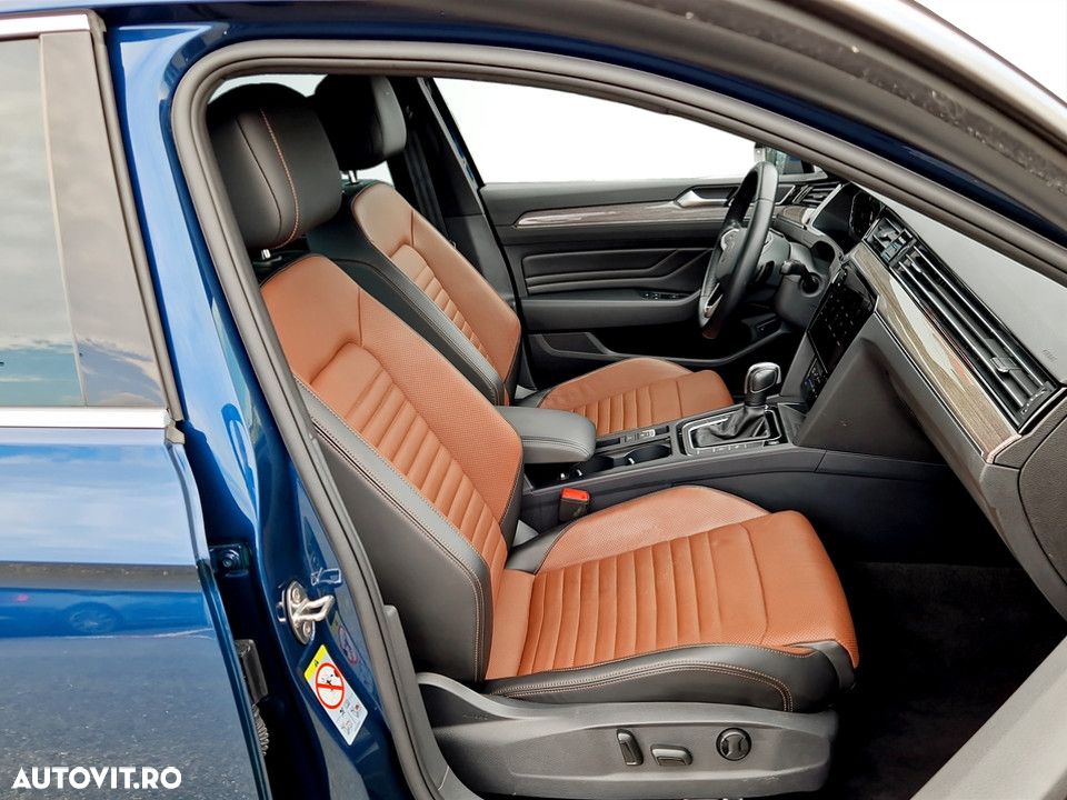 Volkswagen Passat 2.0 TDI DSG Highline - 15