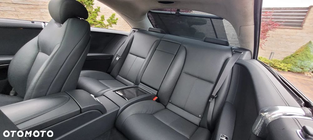 Mercedes-Benz CL 500 (BlueEFFICIENCY) 7G-TRONIC - 8