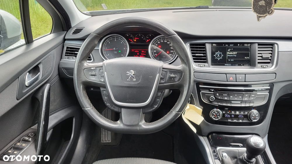 Peugeot 508 SW HDi FAP 140 Active - 8