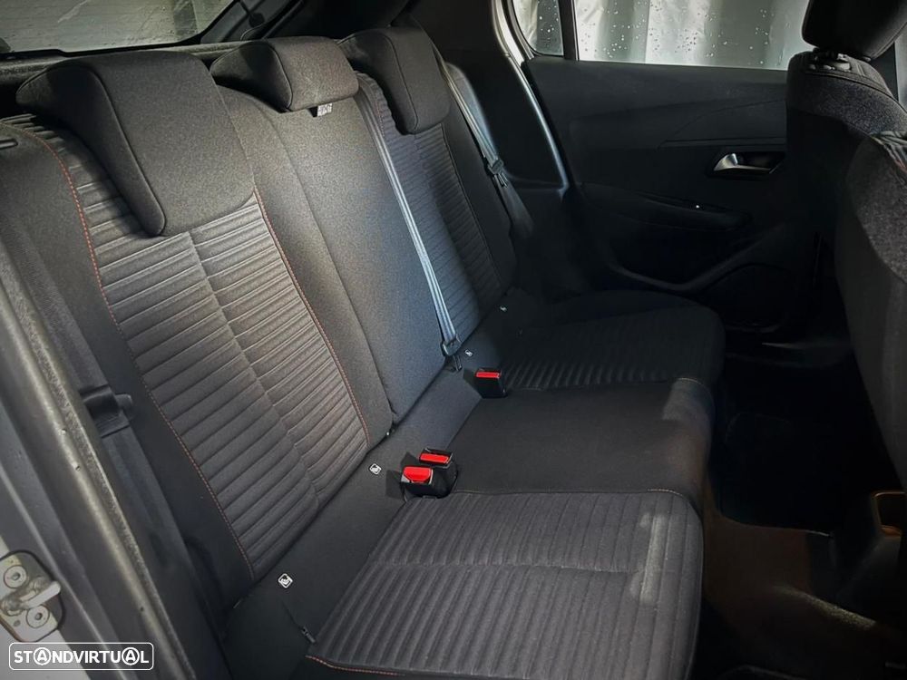 Peugeot 208 1.2 PureTech Active - 8