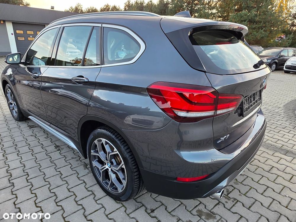 BMW X1 xDrive25e Business Edition - 6