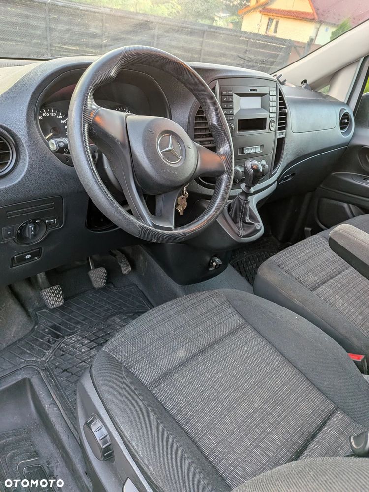 Mercedes-Benz Vito - 10