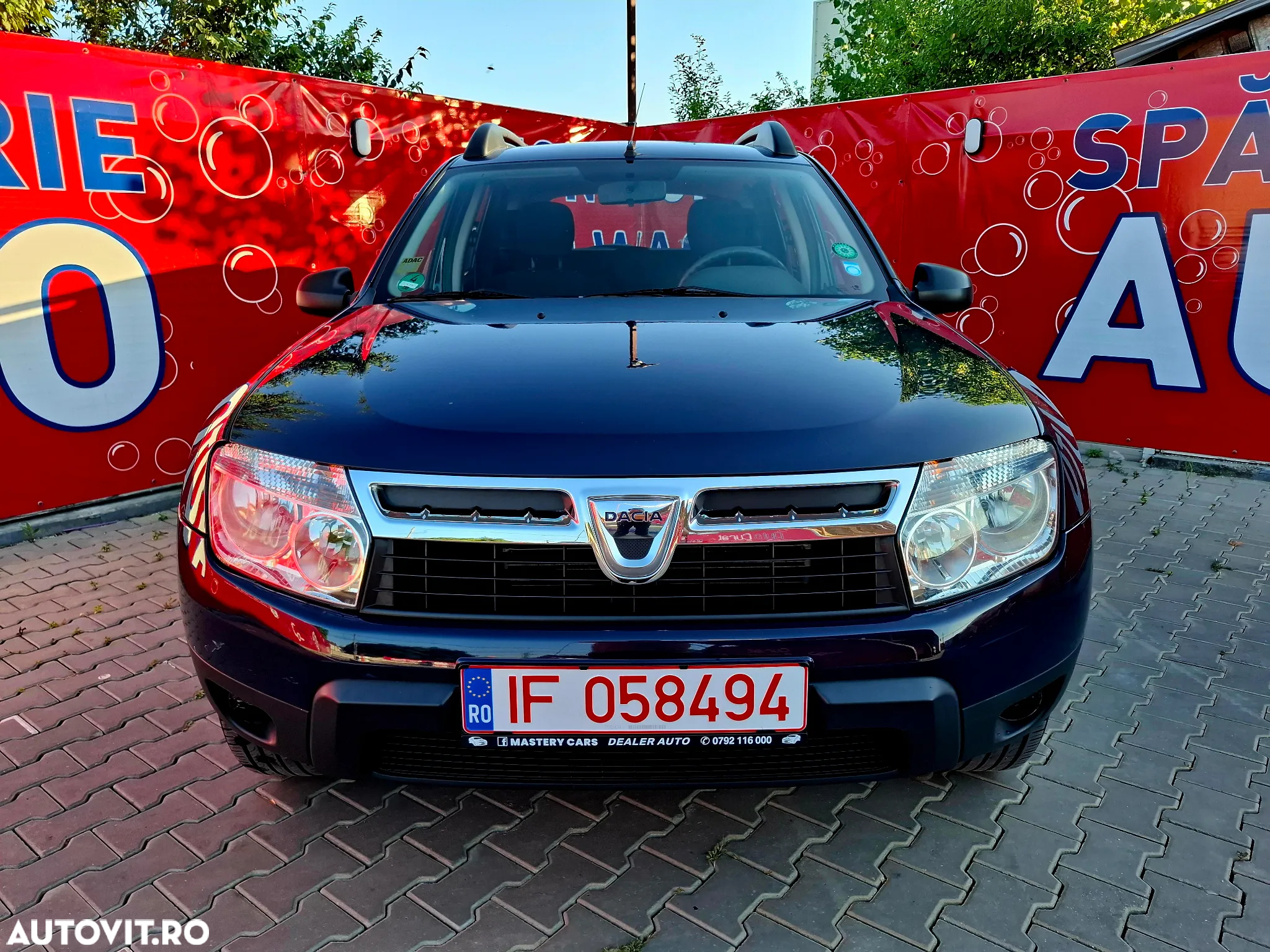 Dacia Duster 1.6 4x2 Laureate - 8