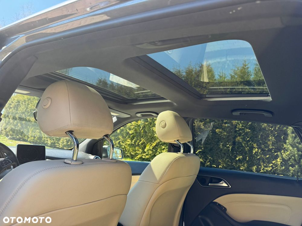 Mercedes-Benz Klasa B 250 4Matic 7G-DCT UrbanStyle Edition - 13
