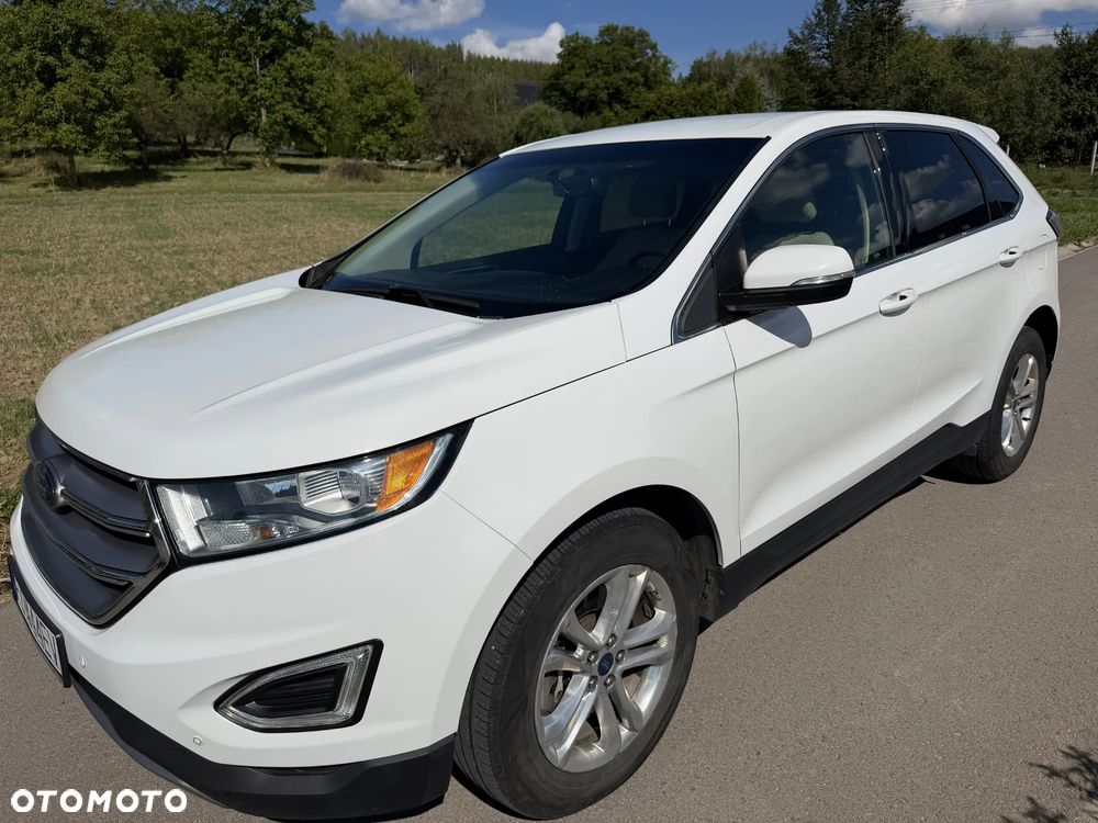 Ford Edge - 8