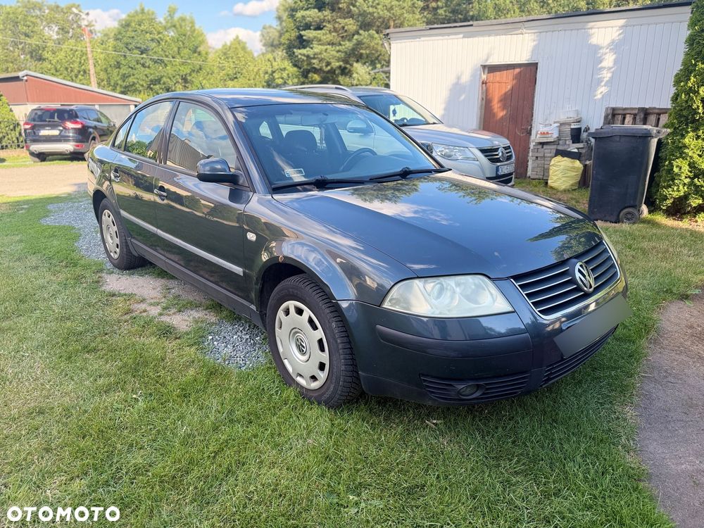 Volkswagen Passat 1.9 TDI Basis - 2