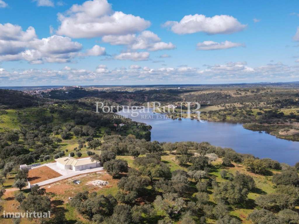 Herdade com 24 ha e acesso direto à Barragem do Maranhão - Grande imagem: 2/39