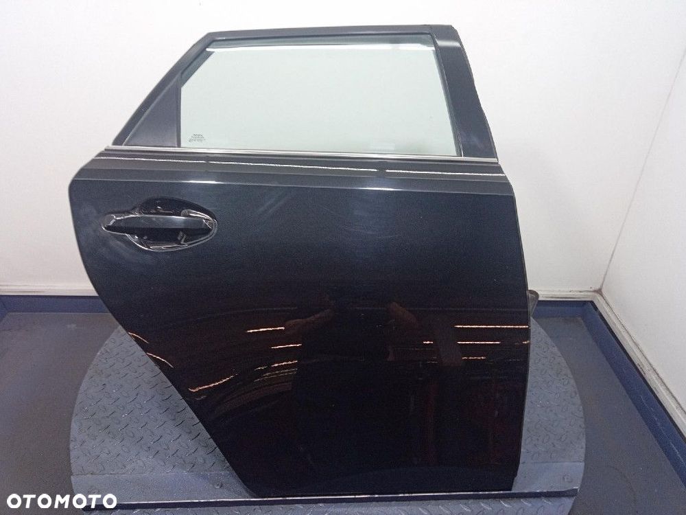 TOYOTA AURIS II LIFT 15-18 HYBRID KOMBI DRZWI TYŁ PRAWE 209 BLACK MICA - 1