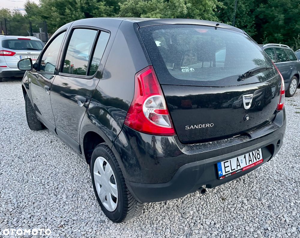 Dacia Sandero 1.2 16V - 17