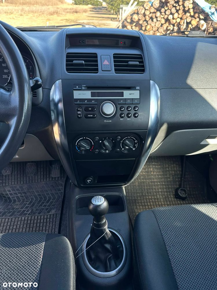 Suzuki SX4 1.6 GLX / Comfort - 20