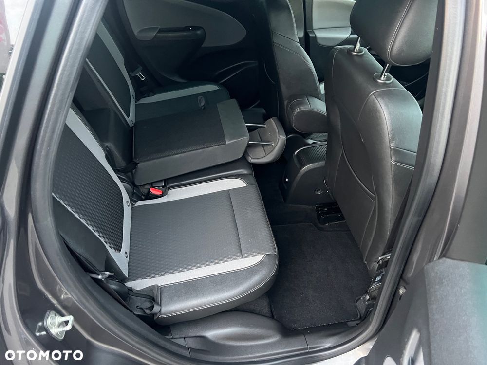 Opel Crossland X - 20