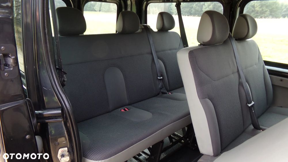 Opel Vivaro - 23