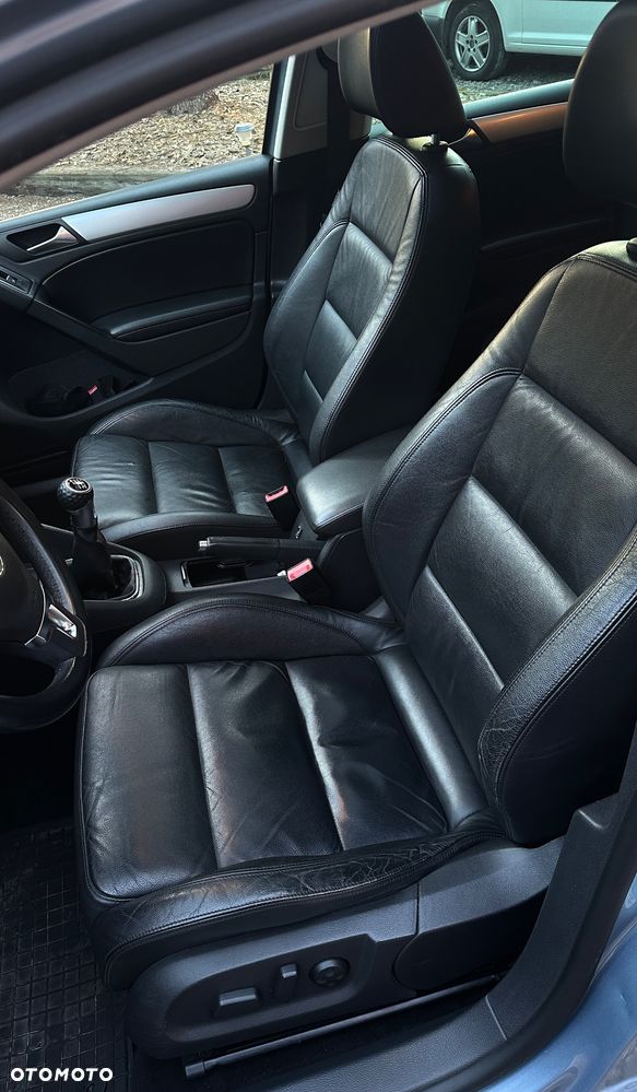 Volkswagen Golf 2.0 TDI 4Mot Highline - 13