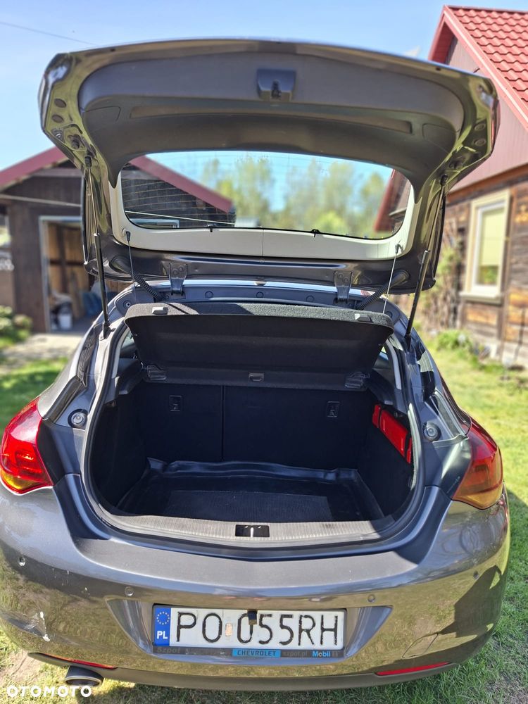 Opel Astra 1.4 Turbo - 2