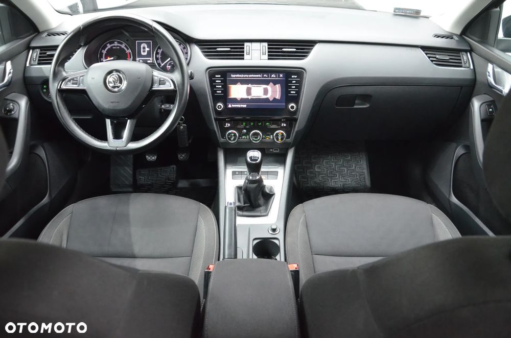 Skoda Octavia - 16