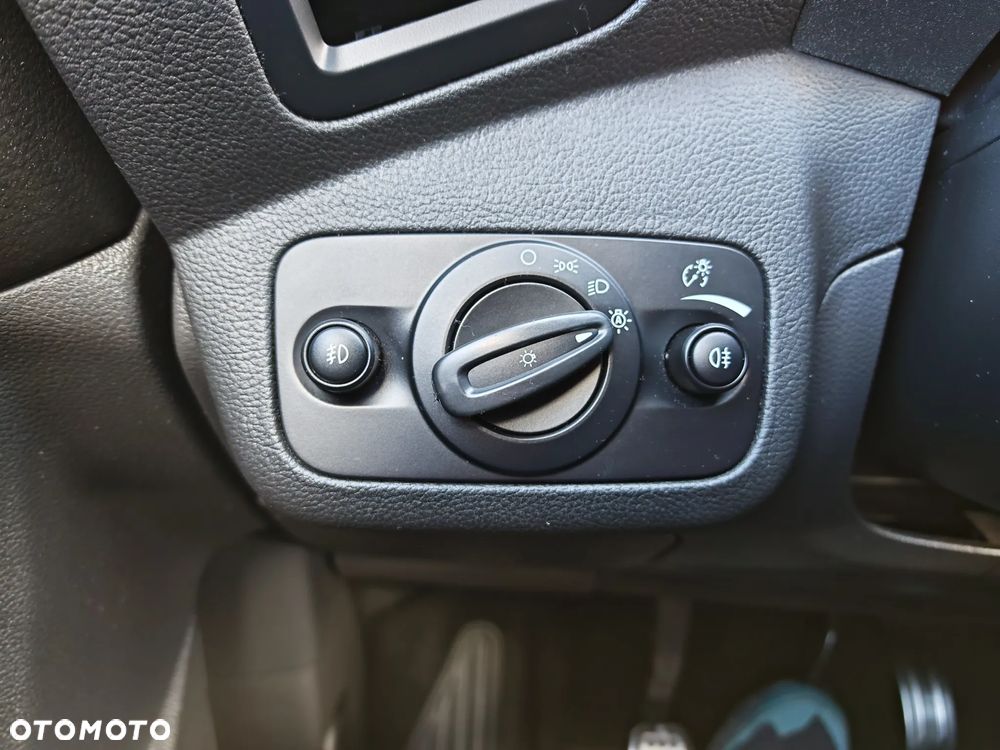 Ford Kuga 1.5 EcoBoost 2x4 ST-Line - 38