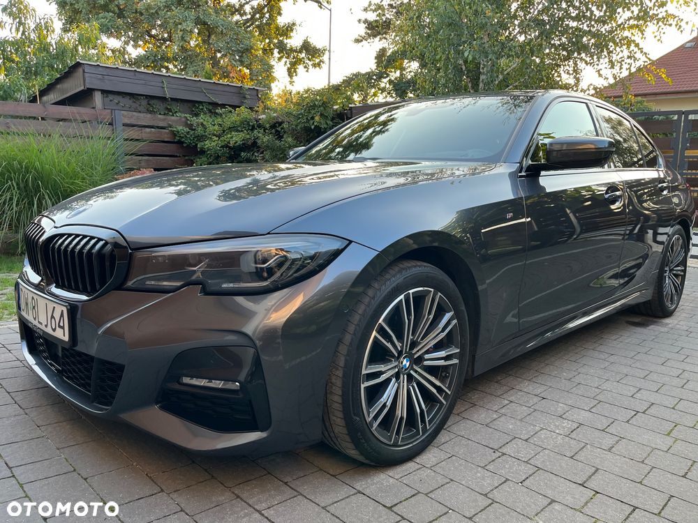 BMW Seria 3 330i xDrive M Sport sport - 25