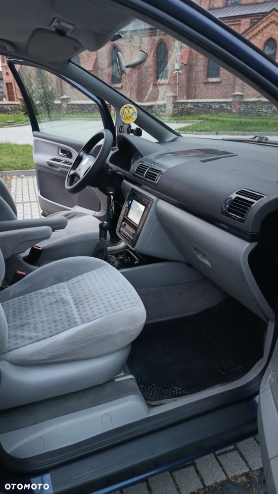 Volkswagen Sharan 1.9 TDI Comfortline - 5