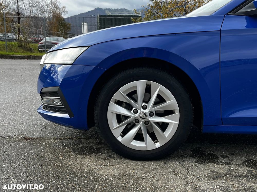 Skoda Octavia 2.0 TDI DSG Ambition - 28