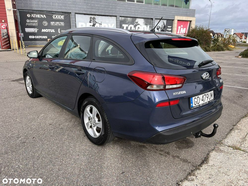 Hyundai i30 1.6 CRDi BlueDrive Go - 4