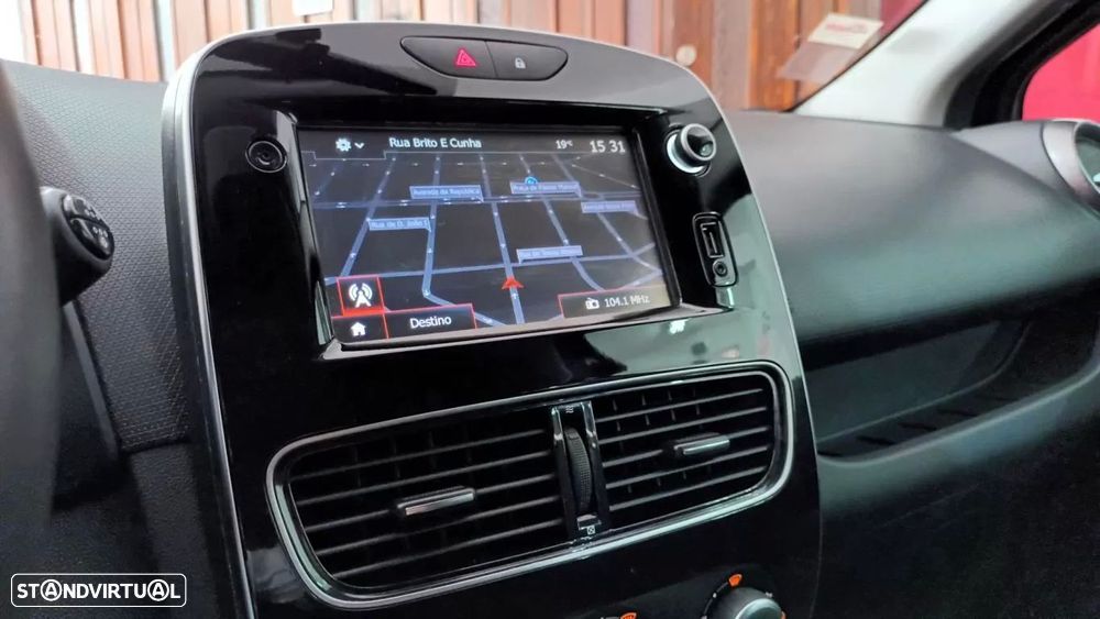 Renault Clio Sport Tourer 0.9 TCe Limited - 30