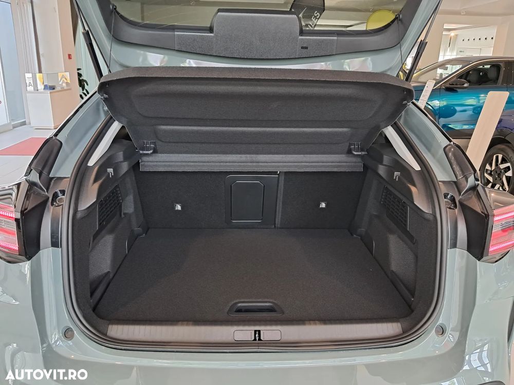 Citroën C4 Hybrid 145 MAX - 26