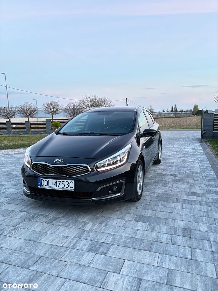 Kia Ceed 1.4 CRDi L - 1
