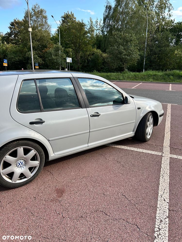Volkswagen Golf 1.9 TDI Basis - 4