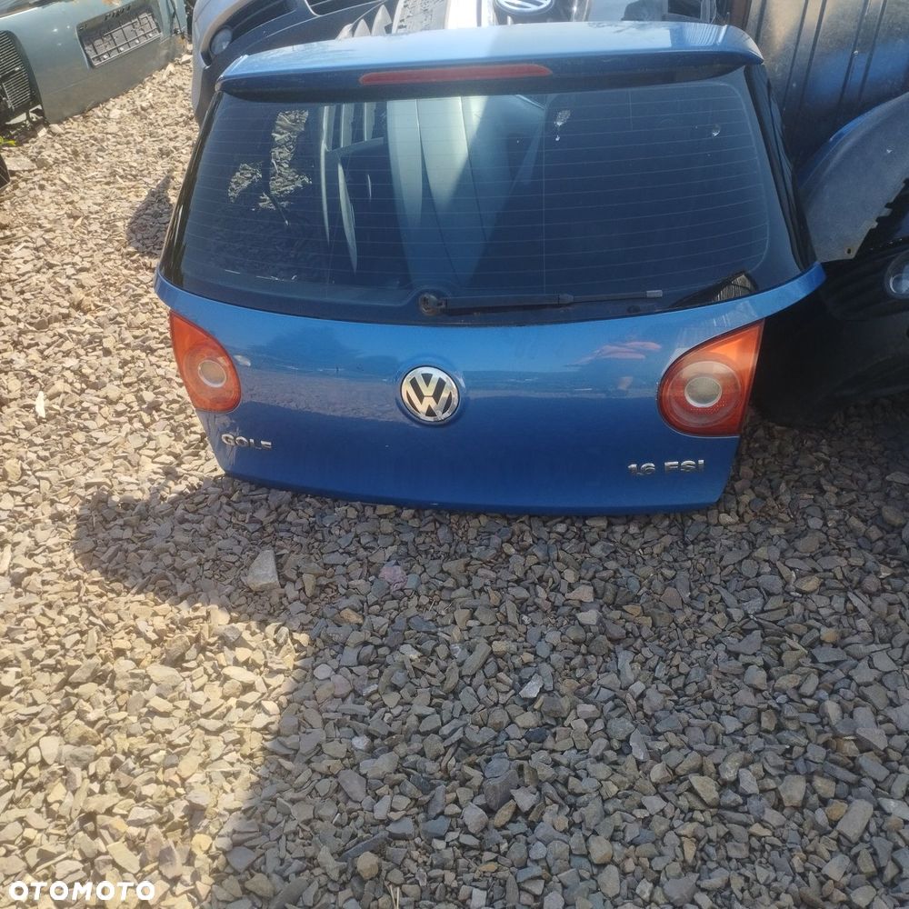 Volkswagen Golf V 5 HB 5 drzwi klapa tył kompletna niebieska