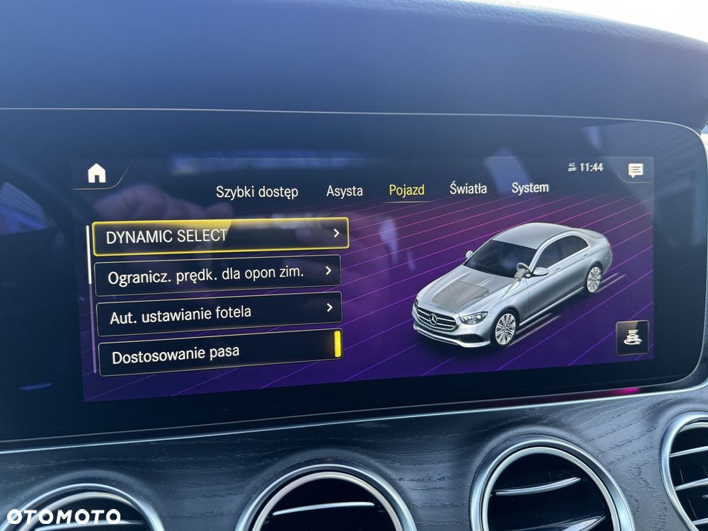 Mercedes-Benz Klasa E 220 d 4-Matic AMG - 31