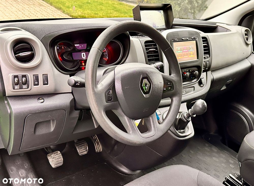 Renault TRAFIC - 3