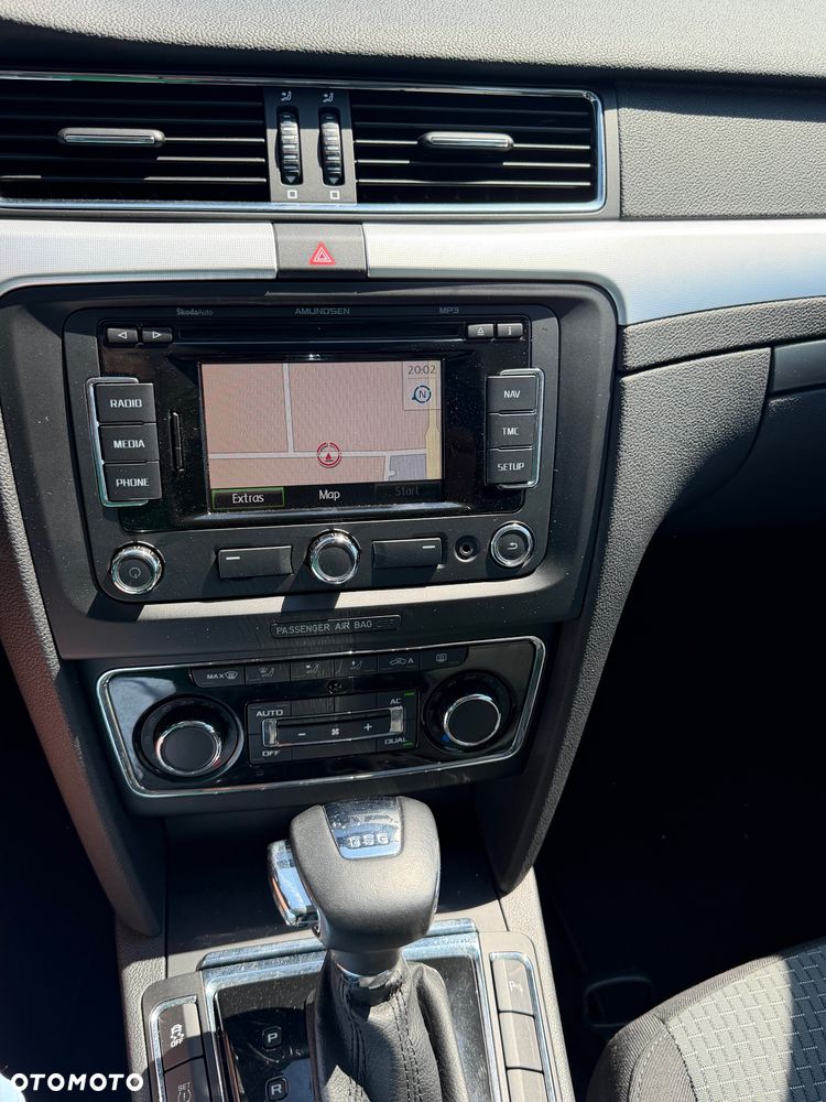 Skoda Superb 1.8 TSI Ambition DSG - 18