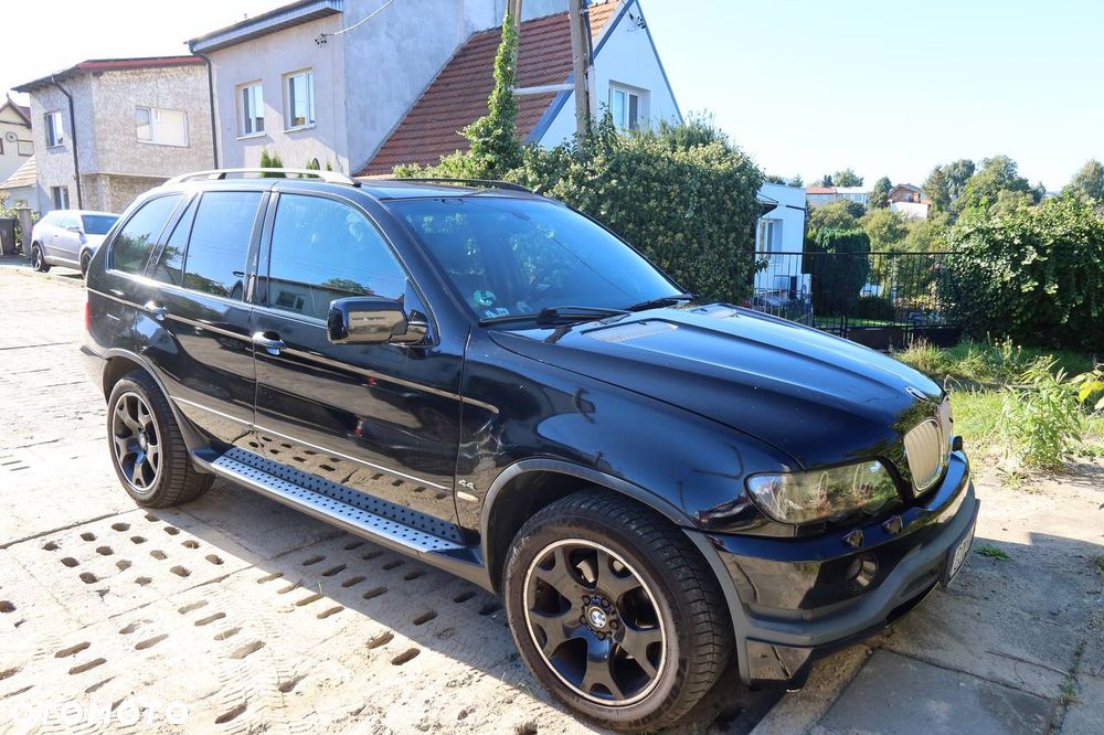 BMW X5 4.4i - 8