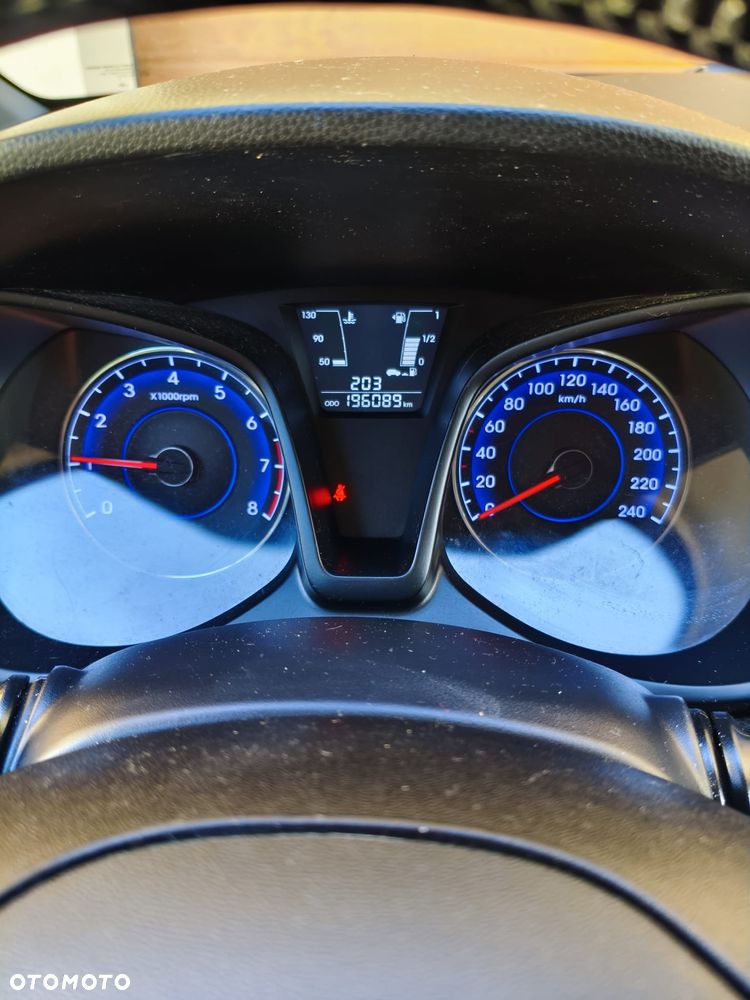 Hyundai ix20 - 12
