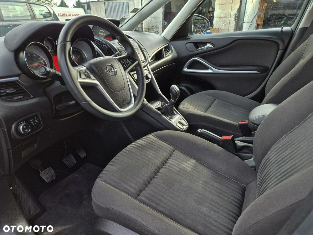 Opel Zafira 1.4 T Cosmo - 6